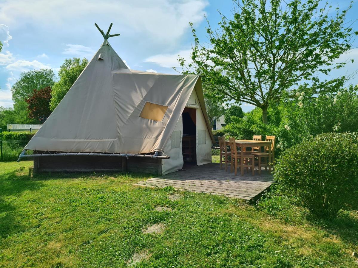 Resort & Camping - Val De Braye Bessé-sur-Braye Dış mekan fotoğraf