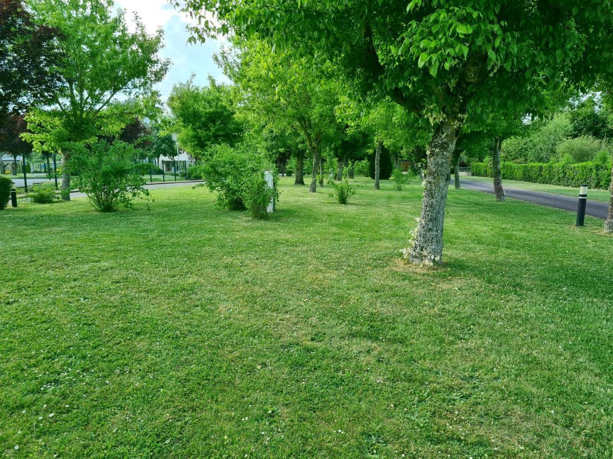 Resort & Camping - Val De Braye Bessé-sur-Braye Dış mekan fotoğraf