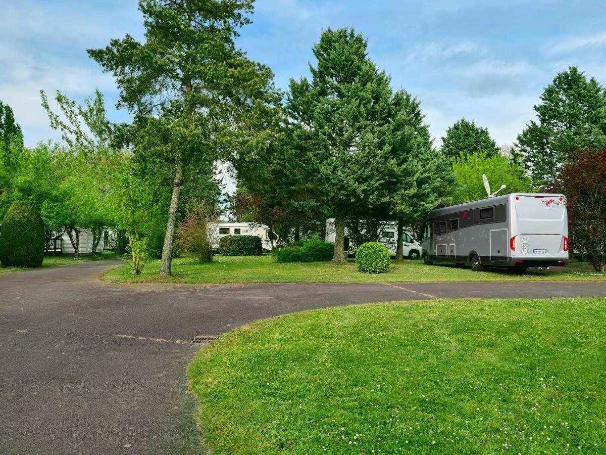 Resort & Camping - Val De Braye Bessé-sur-Braye Dış mekan fotoğraf