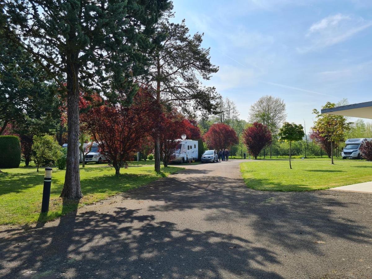 Resort & Camping - Val De Braye Bessé-sur-Braye Dış mekan fotoğraf