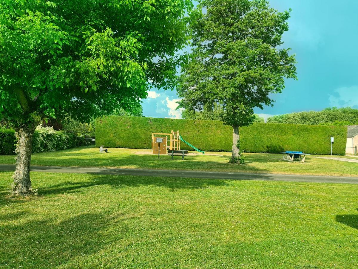 Resort & Camping - Val De Braye Bessé-sur-Braye Dış mekan fotoğraf